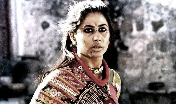 Directors : Hindi 14 Mirch Masala (1987)
