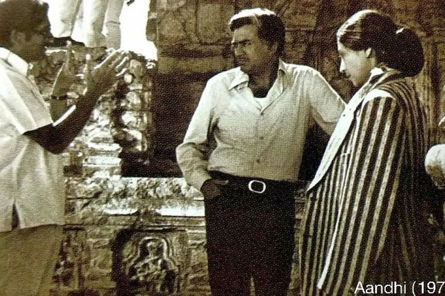 aandhi aandhi