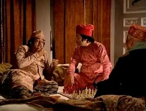 SHATRANJ KE KHILARI / THE CHESS PLAYERS (Dir. Satyajit Ray, India, 1977) –  'I rather like the sound of Hindustani….' – Movie Mahal